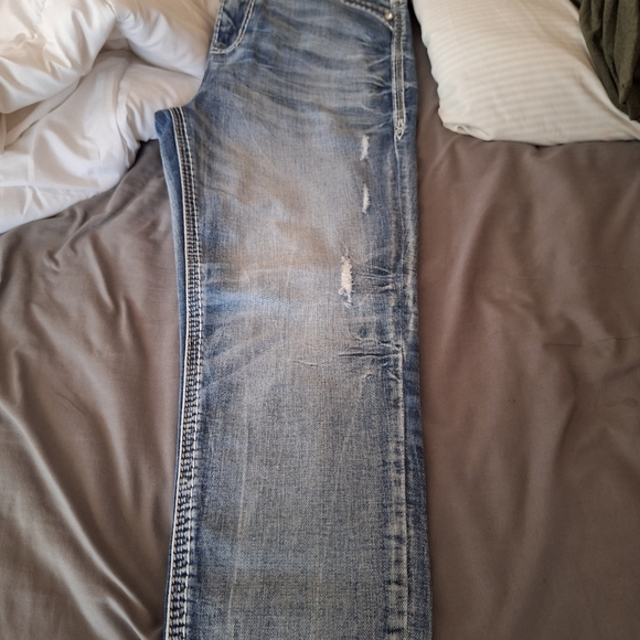 Rock Revival Demin Jeans - Picture 3 of 12